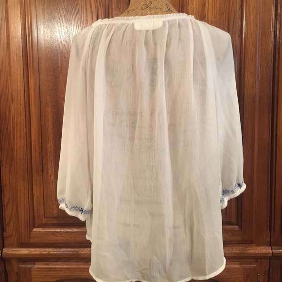 Abercrombie & Fitch Semi Sheer Peasant Blouse - Picture 4 of 6